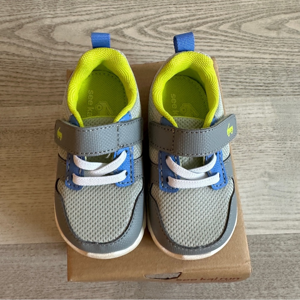 See Kai Run Gray Sneakers with Blue and Neon Accents Toddler 6 - Picture 2 of 6